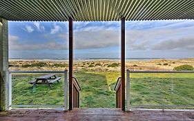 Sanderling Sea Cottages, Unit 10